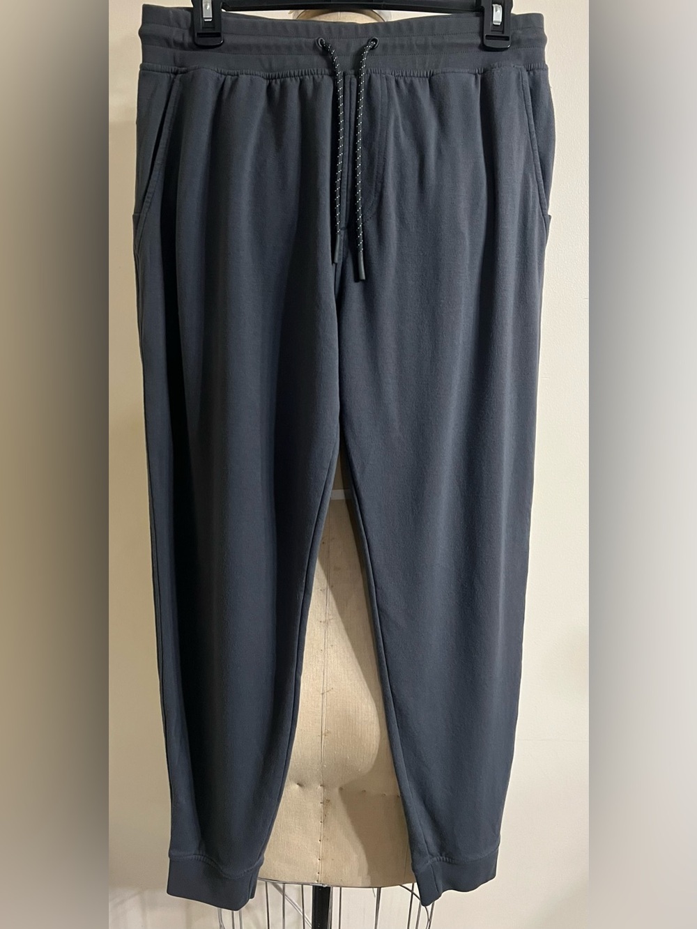 Free Fly Bamboo Gray Fleece Jogger w/Drawstring and Pockets Size M